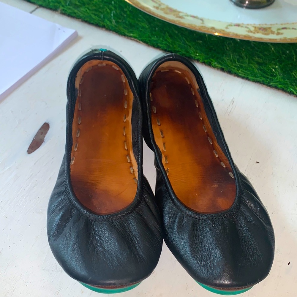 Tieks size 8 ballet flat- black matte leather.